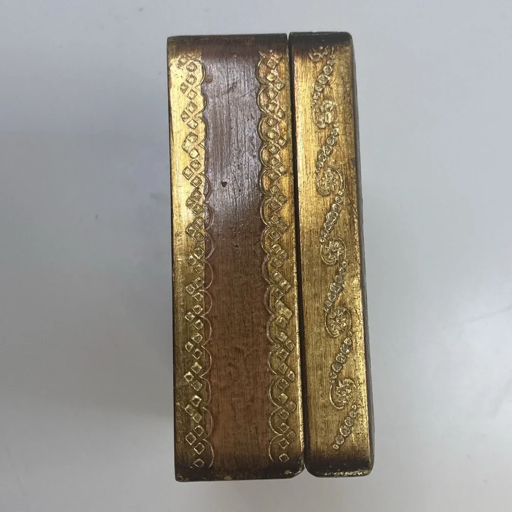 Vtg Handmade Italy Gold Leaf Wood Trinket‎ Box Franceso Boucher 